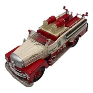 HEROES 1/50スケールモデルミニカー 消防車