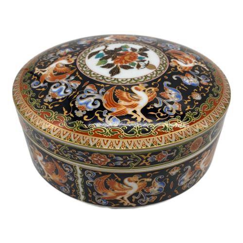 有田焼 (アリタヤキ) 蓋物 綿松梅