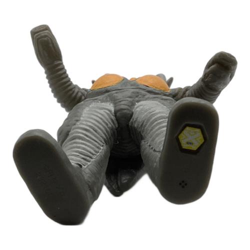 ソフビフィギュア ウルトラ怪獣500 ゼットン2代目｜トレファクONLINE