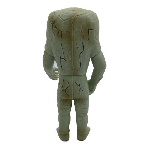 ☆BANDAI ジャミラ (タグ付き) 2001年 円谷プロ ソフビ ソフビフィギュア 2001年製 ジャミラ｜トレファクONLINE