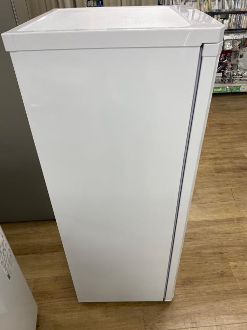 IRIS OHYAMA (アイリスオーヤマ) 1ドア冷凍庫 動作確認済 IUSD-18A-W 2024年製 175L 程度B(軽度の使用感)