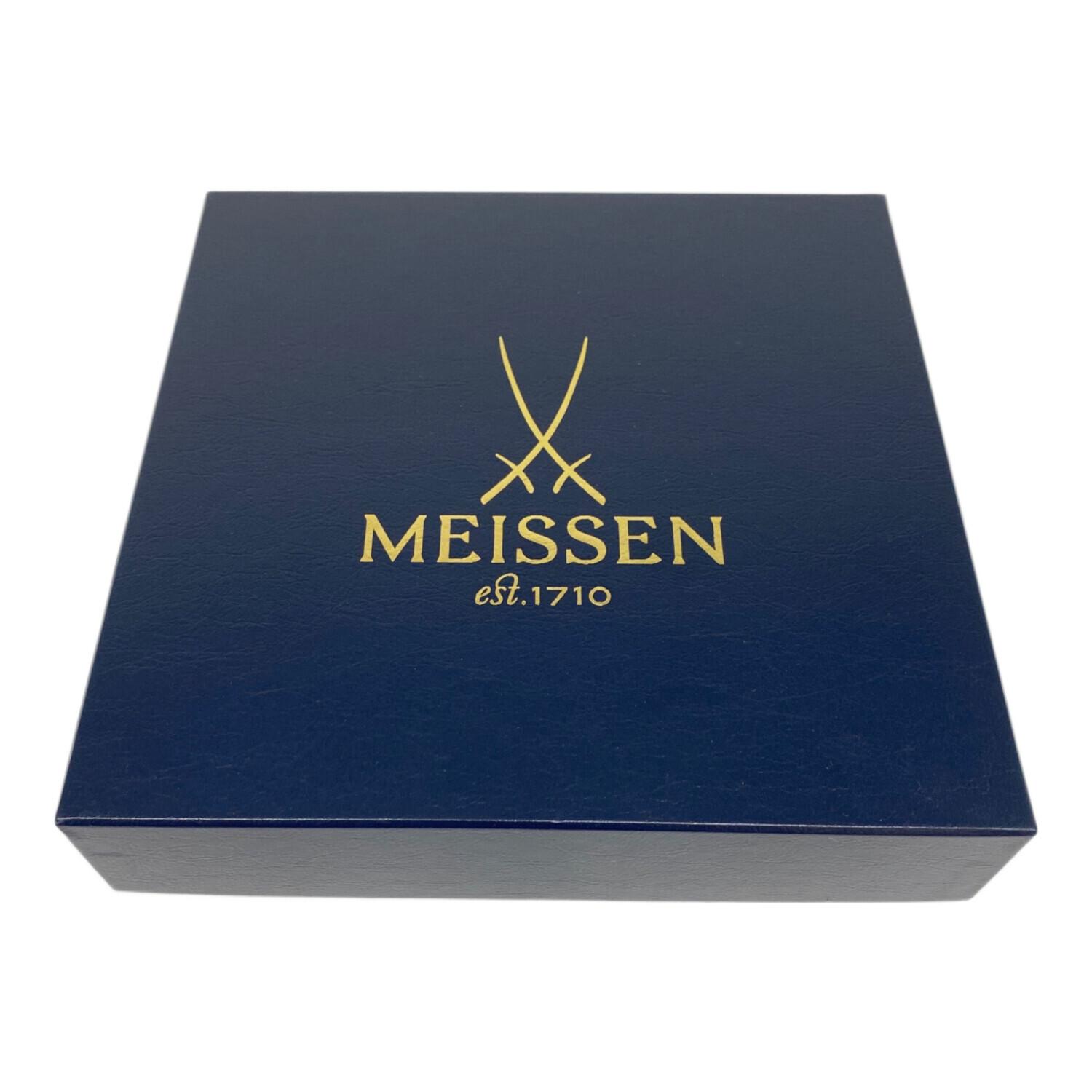 【新品箱付き！】マイセン(Meissen)プレート マイセン 2026年干支プレート 「草原の柵を飛び越える勇壮なウマ