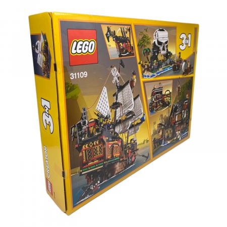 ゆかちゃん専用 LEGO (レゴ) 男の子おもちゃ 海賊船 LEGO Creator 3 IN 1 31109