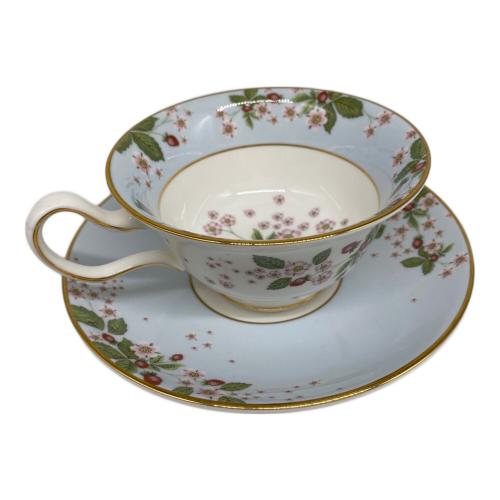 Wedgwood (ウェッジウッド) カップ&ソーサー ワイルドストロベリーブルーム