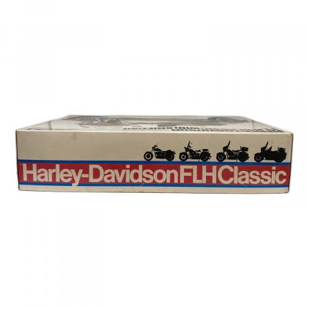 HARLEY DAVIDSON FLH CLASSIC WITH SIDECAR 1/6 プラモデル