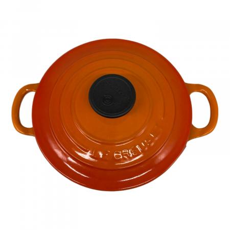LE CREUSET 16cm オレンジ【新品未使用】 Le_Creuset_30_cm_Flame_1200x12