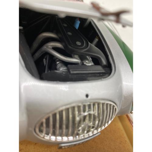 RICKO (リッコ) メルセデス・ベンツ 300SL モデルカー 1/18スケール