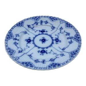 ROYAL COPENHAGEN (ロイヤル・コペンハーゲン) プレート ブルーフルーテッド・フルレース