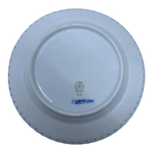 ROYAL COPENHAGEN (ロイヤル・コペンハーゲン) プレート ブルーフルーテッド・フルレース