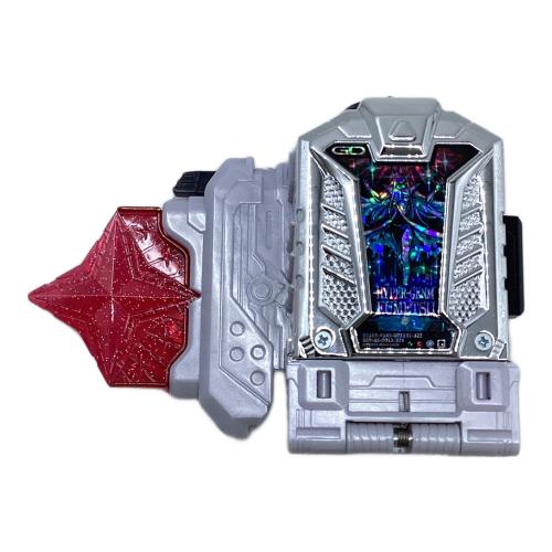 仮面ラーダーアウトサイダーズ DXハイパー不滅ガシャット＆マキシマムゾンビガシャット 仮面ライダー