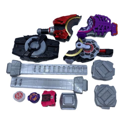 仮面ライダーギーツ (カメンライダーギーツ) DXデザイアドライバー＆ゾンビレイズバックル＆レイズバックルホルダー 仮面ライダー