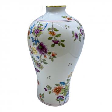 英国ロイヤルウースター SPLENDOUR AT COURT 限定フィギュリン ROYAL WORCESTER (ロイヤルウースター) フィギュリン Catherine MADE