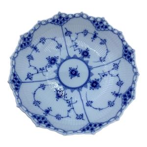 ROYAL COPENHAGEN (ロイヤル・コペンハーゲン) ケーキディッシュ ブルーフルーテッド・フルレース