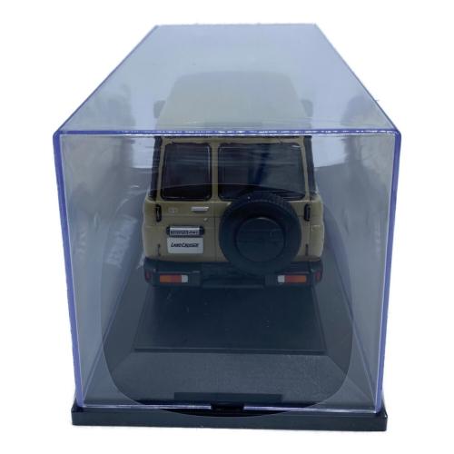 ランドクルーザー 70 ミニカー 1/30スケール ダイキャストカー カーキ