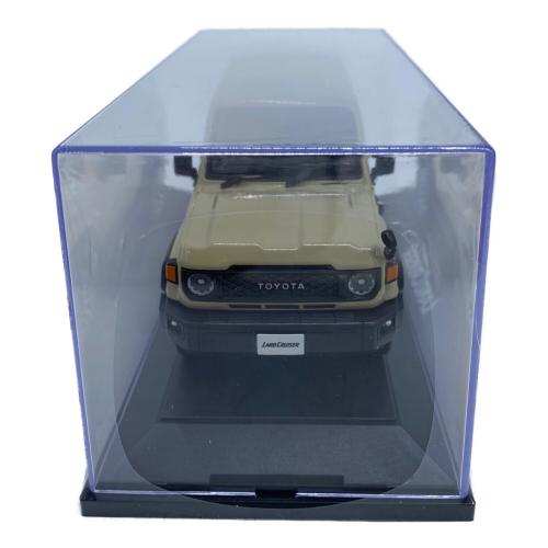 ランドクルーザー 70 ミニカー 1/30スケール ダイキャストカー カーキ