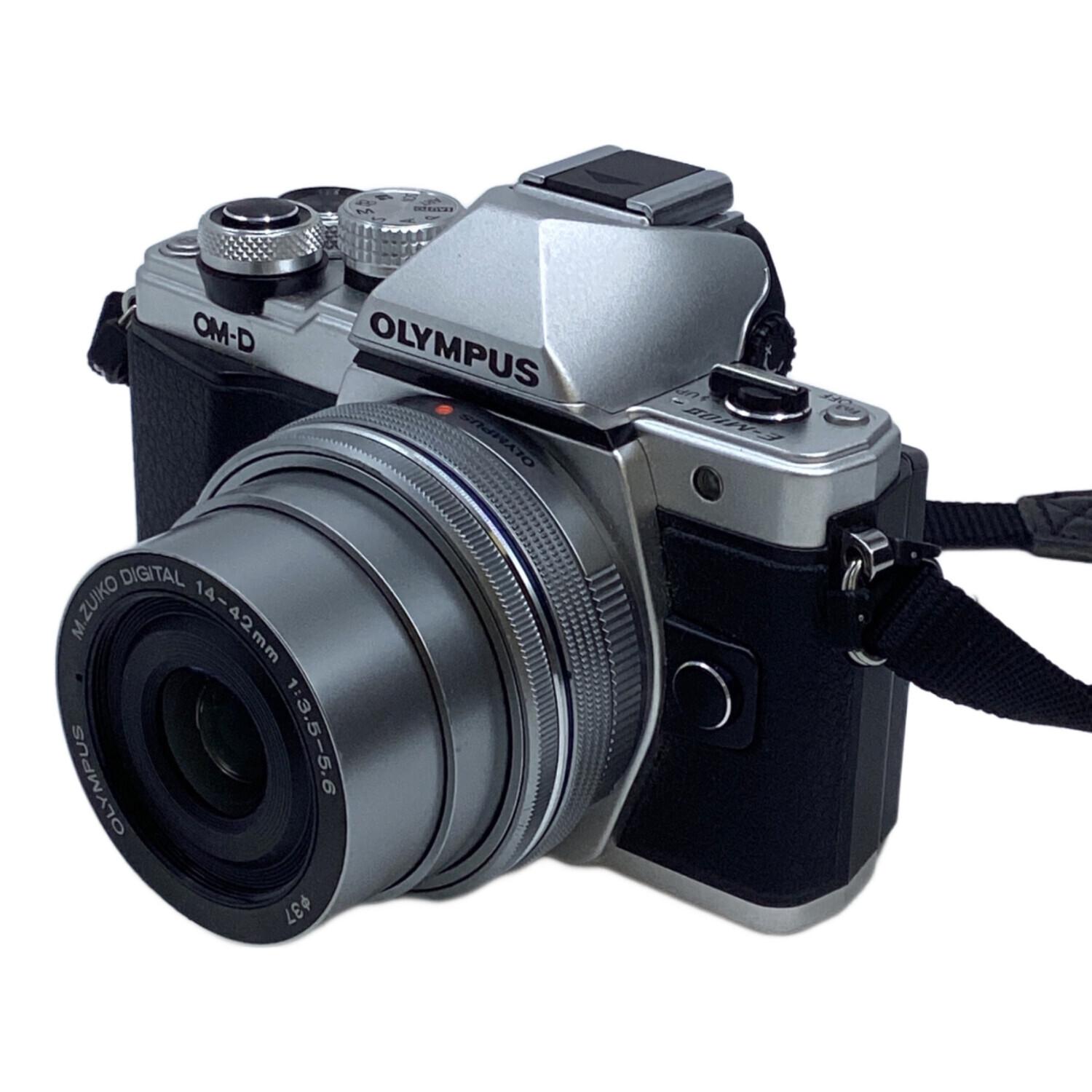 OLYMPUS E-M10 Mark II デジタル一眼レフ　レンズ2本付き OLYMPUS (オリンパス) デジタル一眼レフカメラ E-M10MarkⅡ