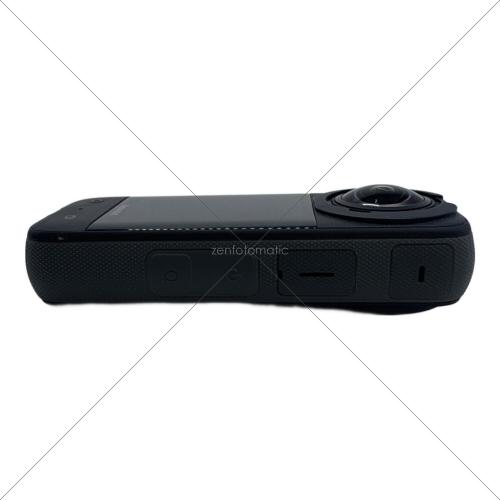Insta360 (インスタ360) アクションカメラ X3 ※充電口カバー欠品