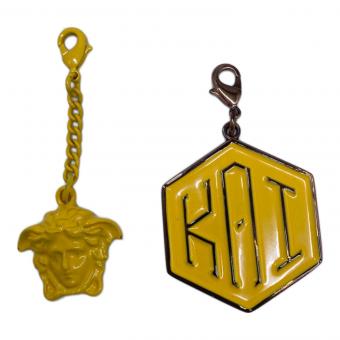 VERSACE (ヴェルサーチ) チャーム 非売品