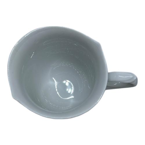 Meissen (マイセン) カップ&ソーサー カップ裏面スレ有 波の戯れホワイト