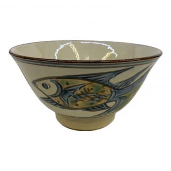 宮城須美子 丼 魚紋