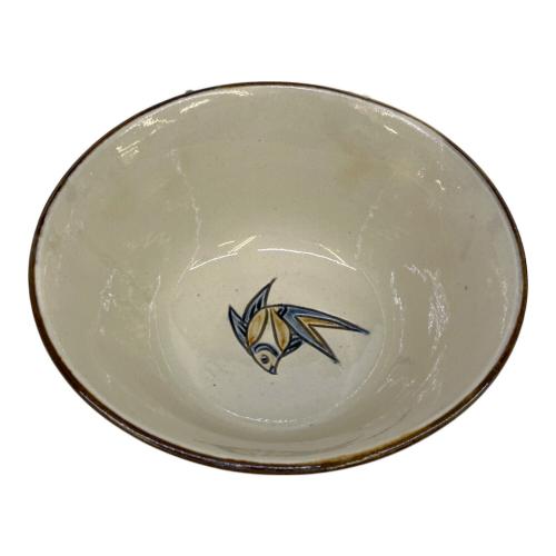 宮城須美子 丼 魚紋