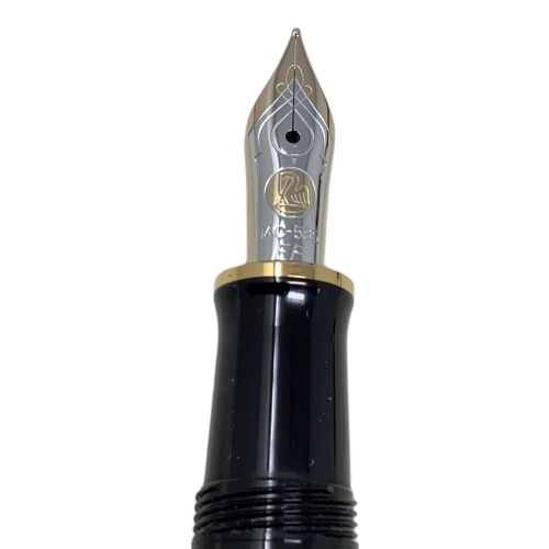 Pelikan (ペリカン) 万年筆 M400 スーベレーン