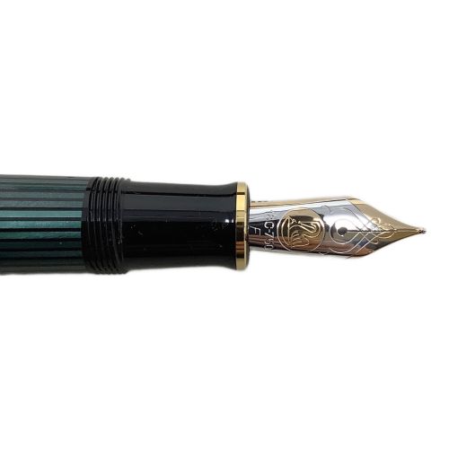 Pelikan (ペリカン) 万年筆 グリーン×ブラック Souveran M800