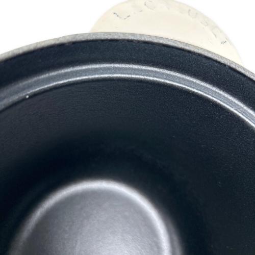 LE CREUSET (ルクルーゼ) ココットエブリィ18 ベージュ キズ