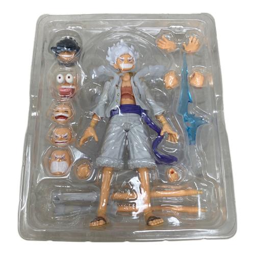 ONE PIECE (ワンピース) ONE PIECE モンキー・D・ルフィ ギア5 S.H.Figuarts
