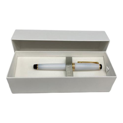 SAILOR (セーラー) 雪月空葉 万年筆 11-1224-105 ホワイト 四季織