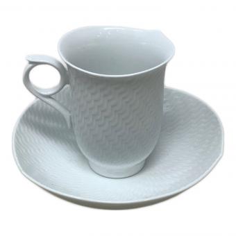 Meissen (マイセン) カップ&ソーサー 波の戯れホワイト