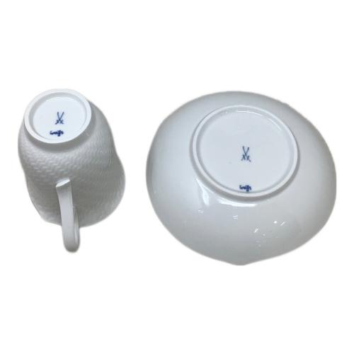 Meissen (マイセン) カップ&ソーサー 波の戯れホワイト