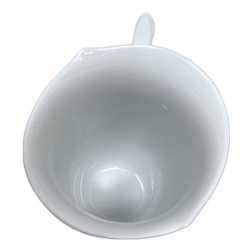 Meissen (マイセン) カップ&ソーサー 波の戯れホワイト