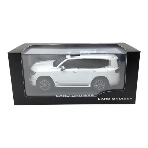 TOYOTA LAND CRUSER ダイキャストカー