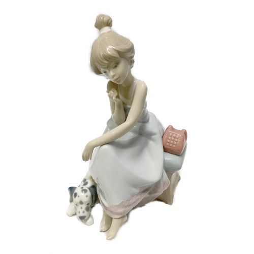 LLADRO (リヤドロ) フィギュリン 大事な電話 5466｜トレファクONLINE