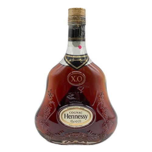 ヘネシー (Hennessy) コニャック 700ml 箱付 XO 金キャップ