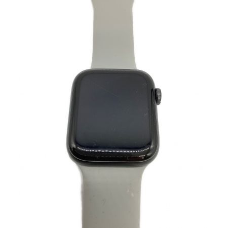 Apple (アップル) Apple Watch SE 本体のみ MYE32J/A GPSモデル ケースサイズ:44㎜ 〇  バッテリー:Aランク(90%) 程度:Bランク G99FXAKQ07Y
