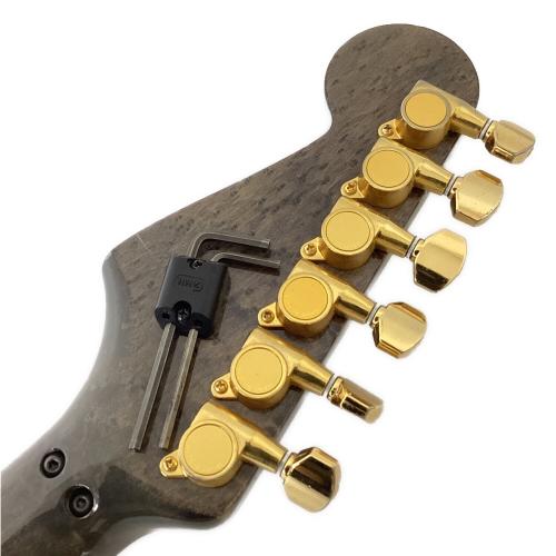 FENDER JAPAN (フェンダージャパン) エレキギター ストラトキャスター ST-200XX カタログ外モデル 1999-2002年製 日本製