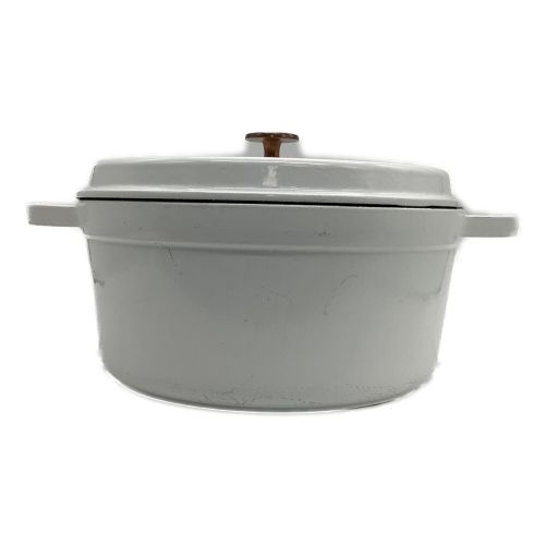 Staub (ストウブ) ココット ラウンド 26cm ホワイト｜トレファクONLINE