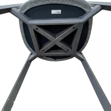 arflex (アルフレックス) ダイニングチェアー ブラック @ RUNE