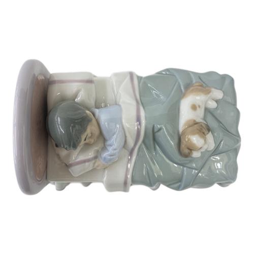 LLADRO (リヤドロ) フィギュリン 6541 僕とおねんね