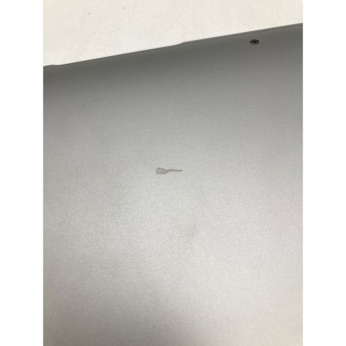 Apple (アップル) MacBook Air M1 2020 ａ2337モデル  買取時充放電数：59回 13.3 Mac OS Apple M1チップ 8コア メモリ:8GB SSD:256GB FVFHMK4FQ6L4