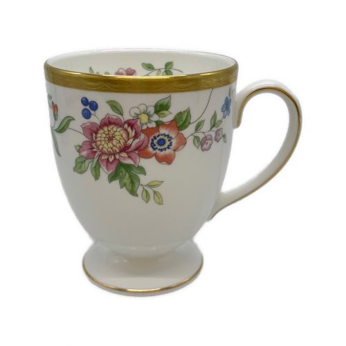 Wedgwood (ウェッジウッド) フッティドマグカップ グレイス