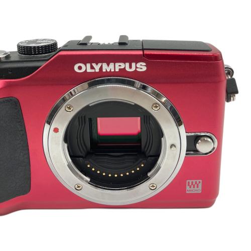 OLYMPUS (オリンパス) ミラーレス一眼カメラ ダブルズームキット E-PL2