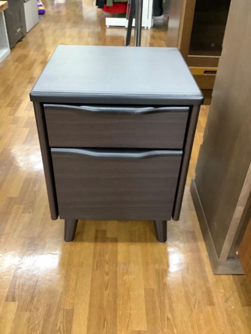 ニトリ サイドテーブル ダークブラウン  アスカ