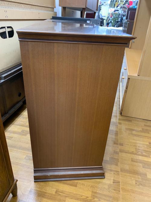 マルニ木工 キャビネット ブラウン ダウンライト付（電球切れ） 4枚扉 地中海ロイヤル