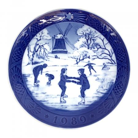 ROYAL COPENHAGEN (ロイヤル・コペンハーゲン) 思い出のスケートリンク
