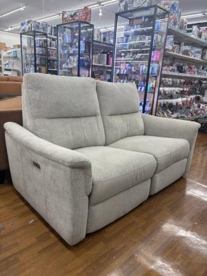 ニトリ 3人掛け電動布張りリクライニングソファ ベージュ KK6133 幅183×奥行89×高さ94.5cm