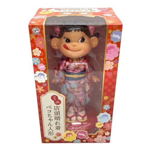 不二家(フジヤ) ペコちゃん ミニ店頭晴れ着ペコちゃん人形