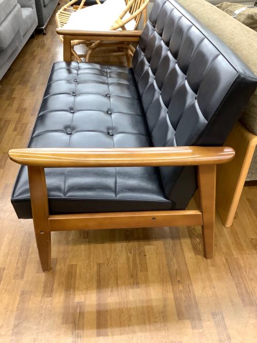 カリモク60 (カリモクロクマル) Kチェア2シーター ブラック W36153BW 合皮